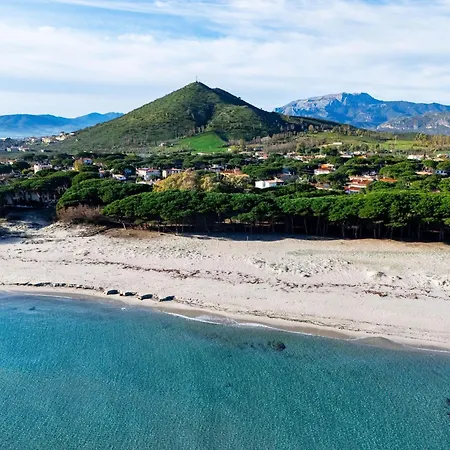 Beach-apartmet-20-mt-from-the-beach La Caletta